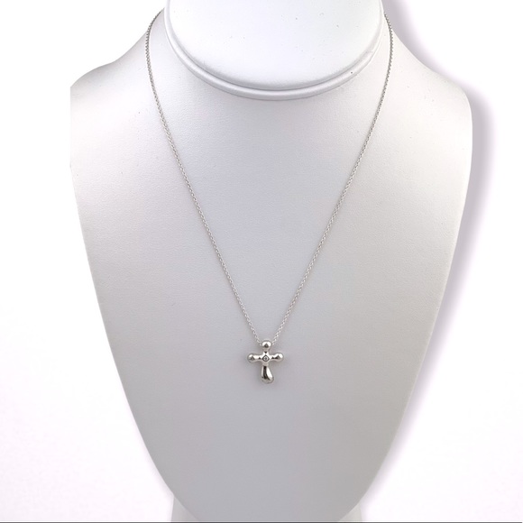Tiffany & Co. Elsa Peretti Small Diamond Cross Pendant Necklace Silver 925 - Picture 4 of 8